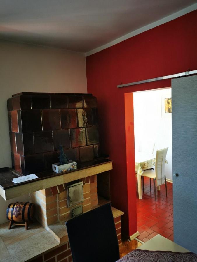 Apartamento Apartmant Sandra - Big Terace And Free Parking Karlovac Exterior foto